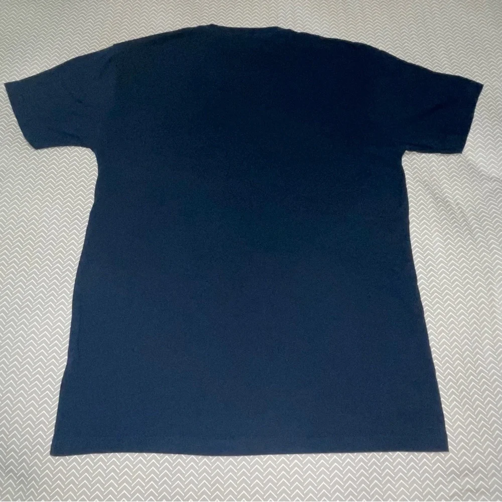 Banana Republic Blue Short Sleeve Tee with Graphic Design‎